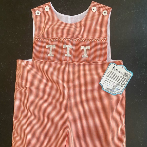 NEW University Of Tennessee Remember Nguyen Smocked Jon Jon Romper 3T Shortall - Picture 1 of 5